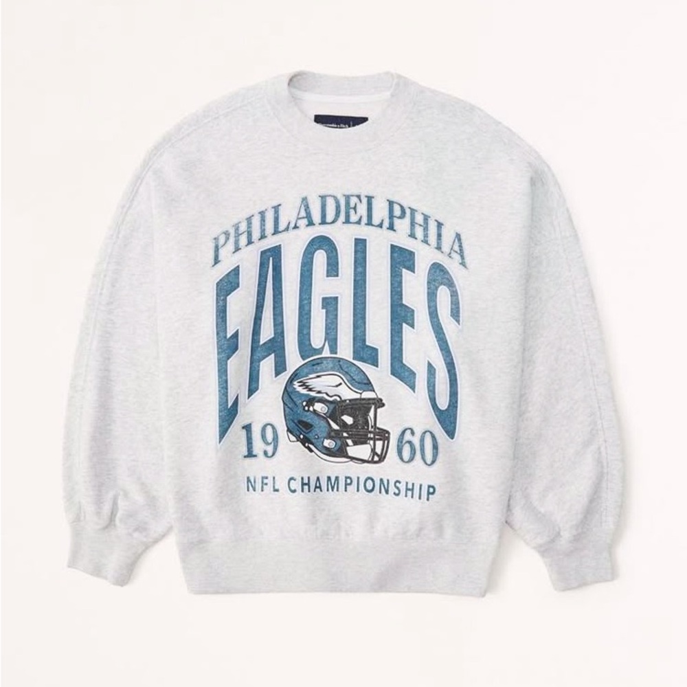 Abercrombie & Fitch Philadelphia Eagles Graphic Oversized Sunday Crew Light Gray